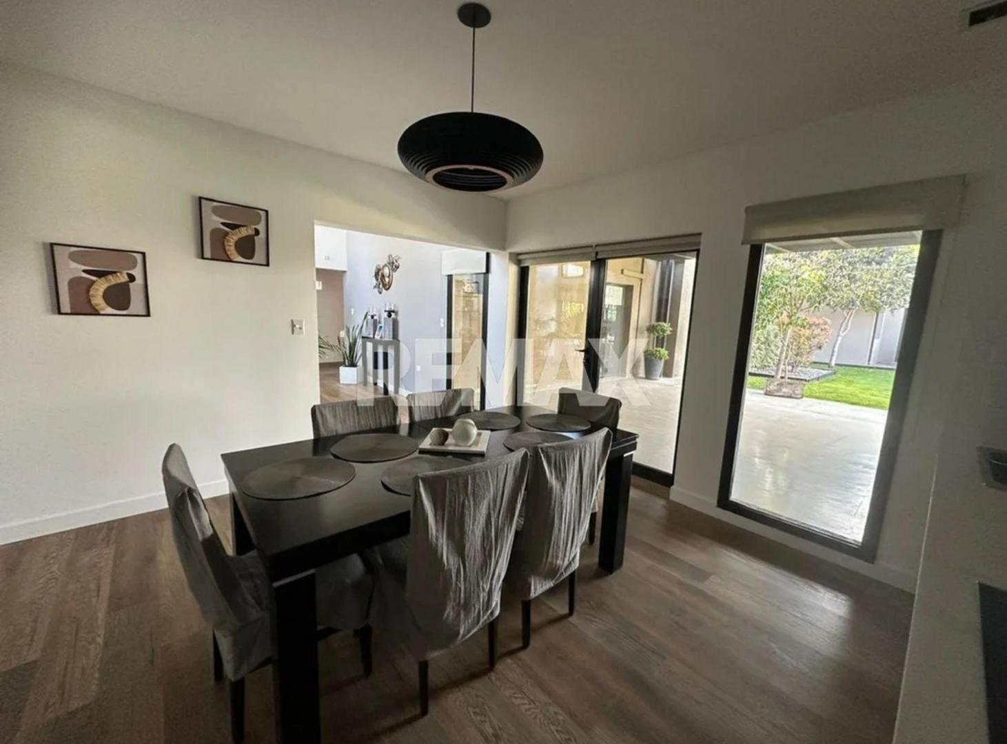 CASA PREMIUN EN VENTA BARRIO PRIVADO JOCKEY CLUB