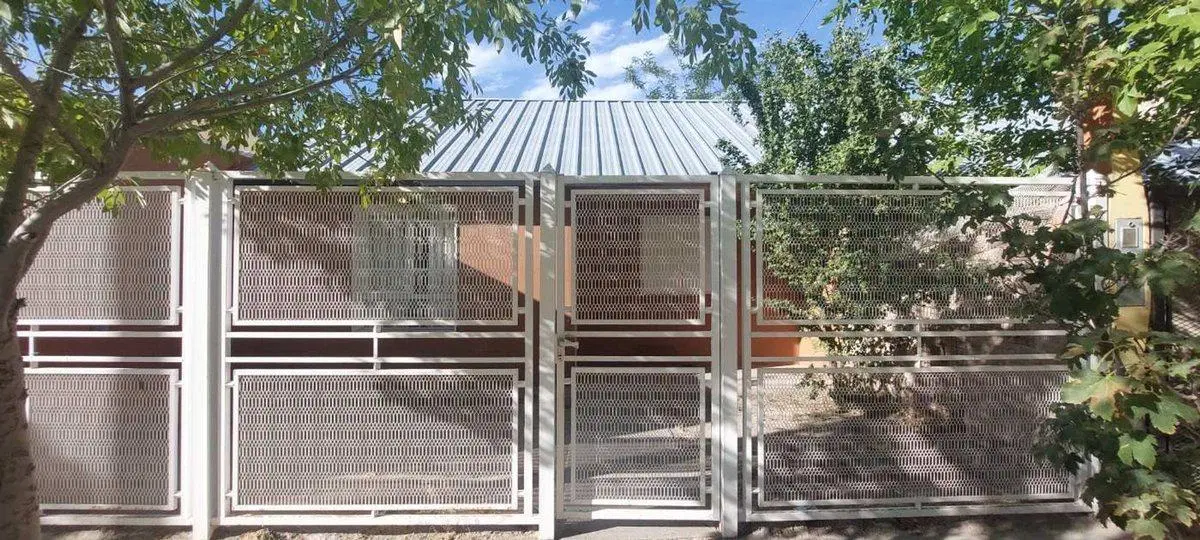 Venta Casa de Plan Barrio Unter Modificada! 2