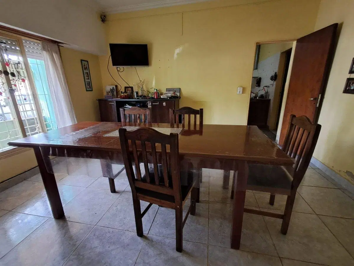 VENTA DE CASA EN EXCELENTE UBICACIÓN 4