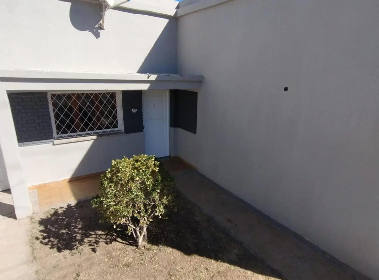 CASA EN VENTA INGENIERO HUERGO 4