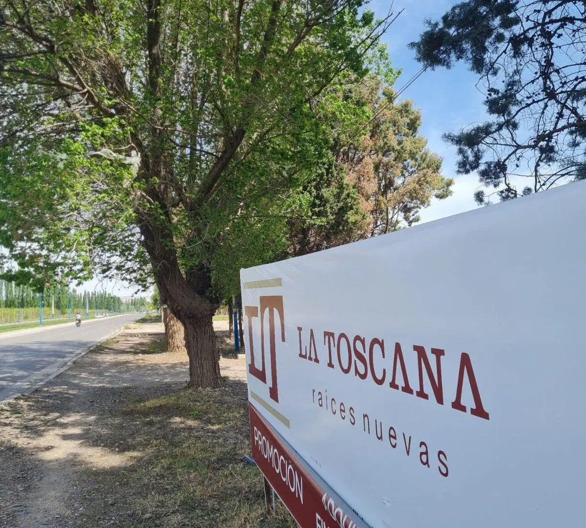 Venta exclusiva Terrenos la Toscana. Financiación! 2