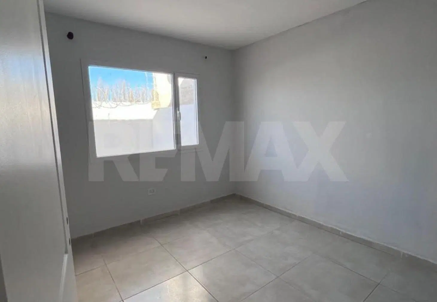 Remax virtus vende DEPARTAMENTO CON PATIO – 2 DORM 2