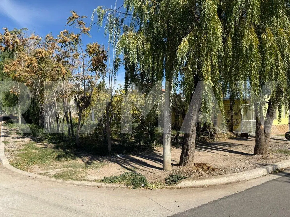 TERRENO EN VENTA CALLE  BRASIL AL 300 3