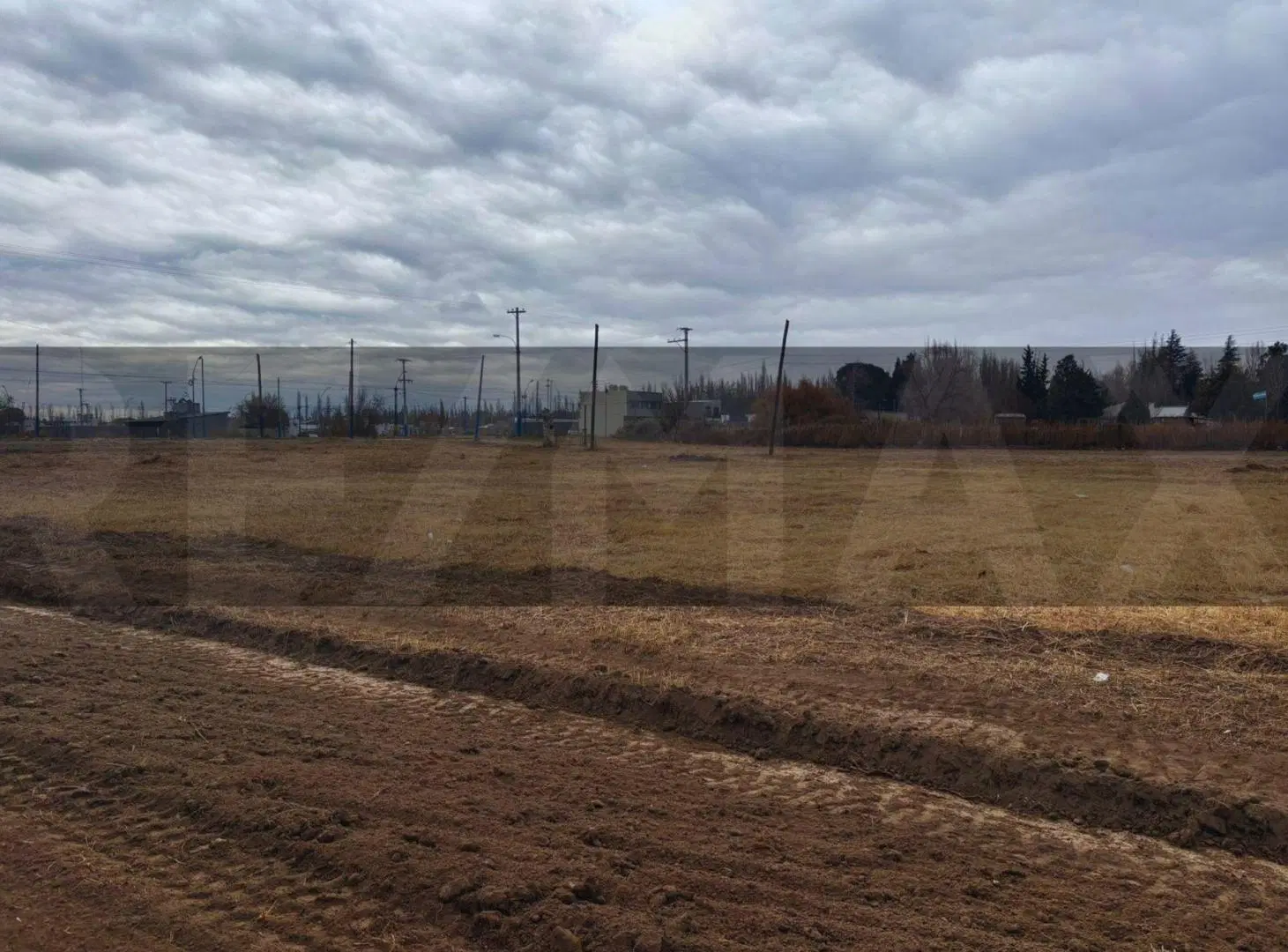 LOTE COMERCIAL EN LOTEO VINTER, STEFENELLI, G.ROCA 7