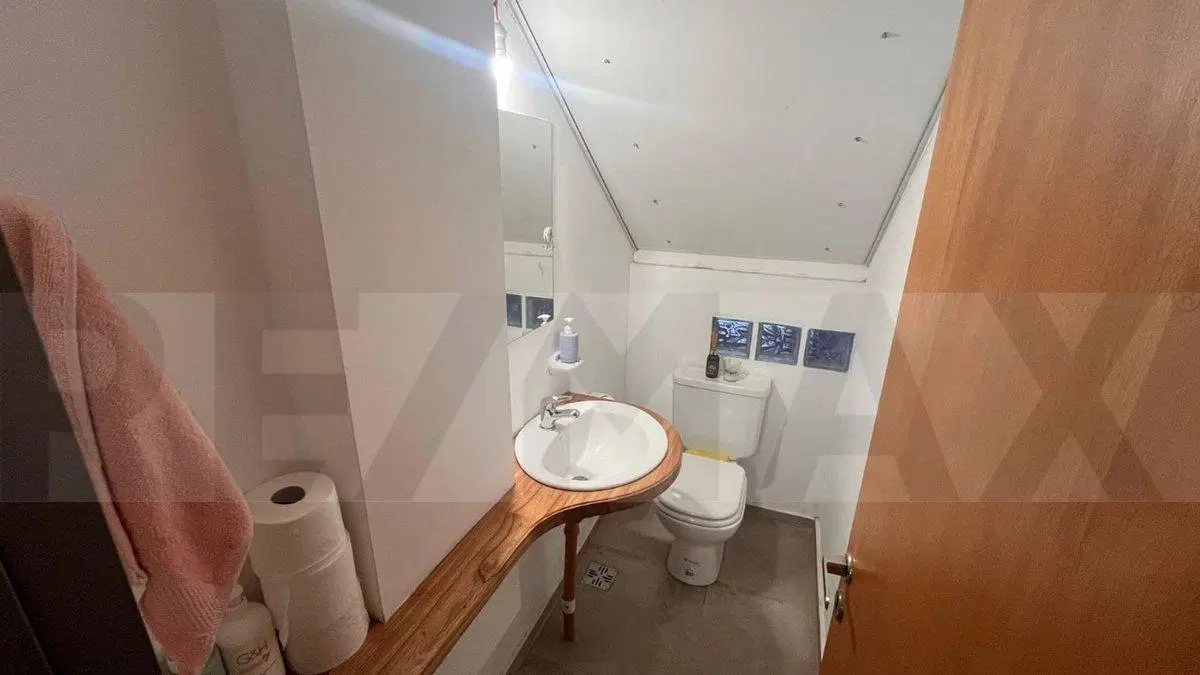 VENTA EN EXCLUSIVA DUPLEX BARRIO IUPA 2