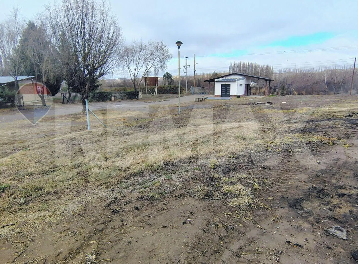 Amplio lote en venta de 792,95 m2 en General Roca 5