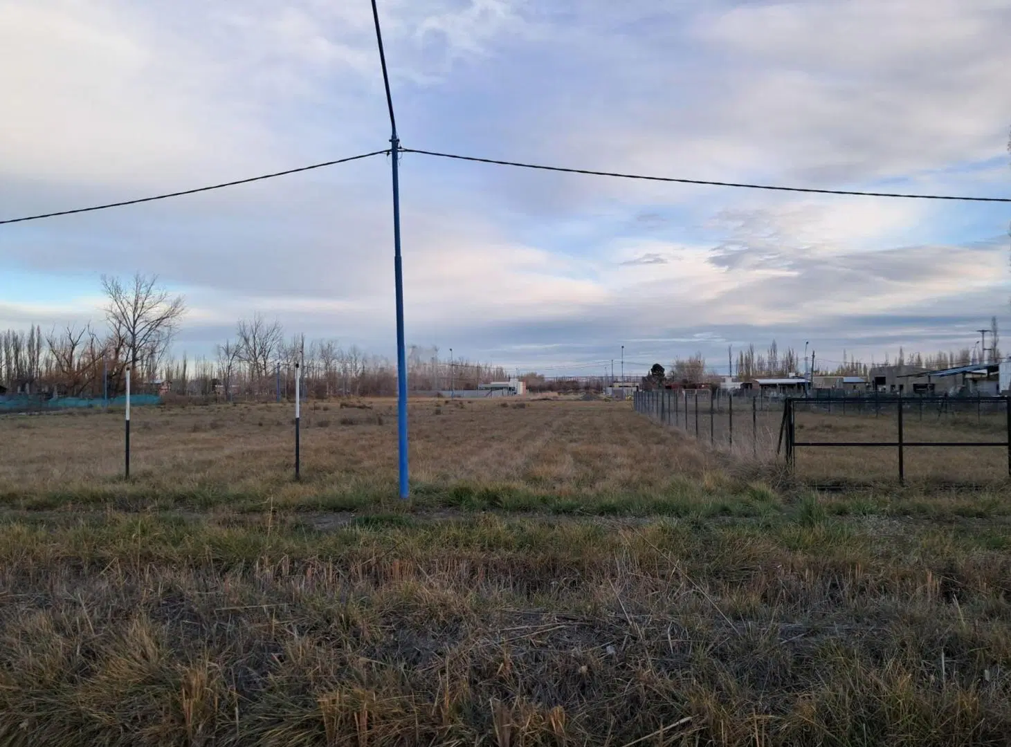 VENTA DE LOTE EN LOS SAUCES 5