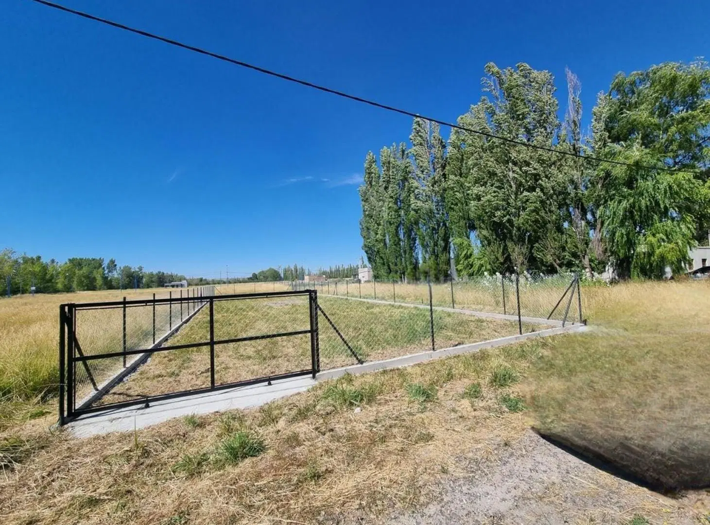 VENTA DE LOTE EN LOS SAUCES 3