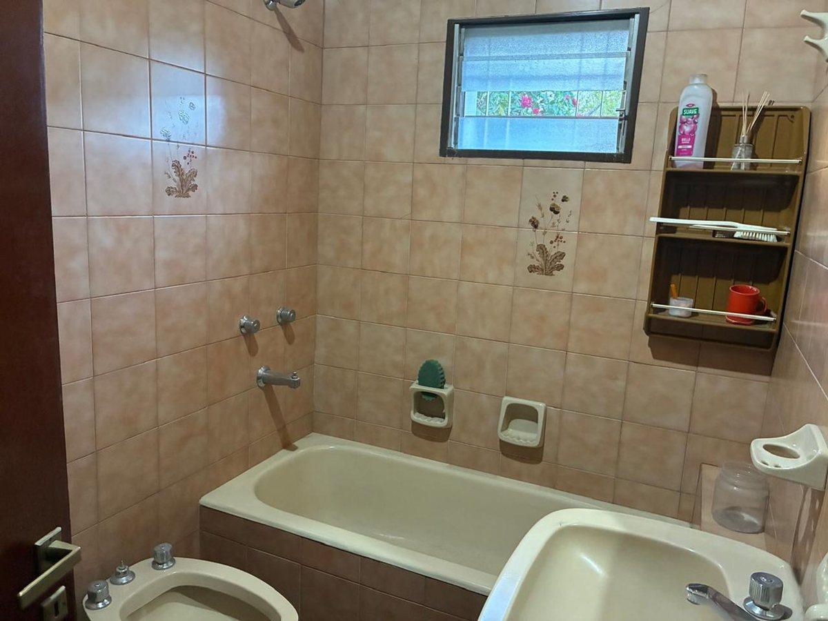 Foto de VENTA Casa céntrica APTA CREDITO, imagen 1