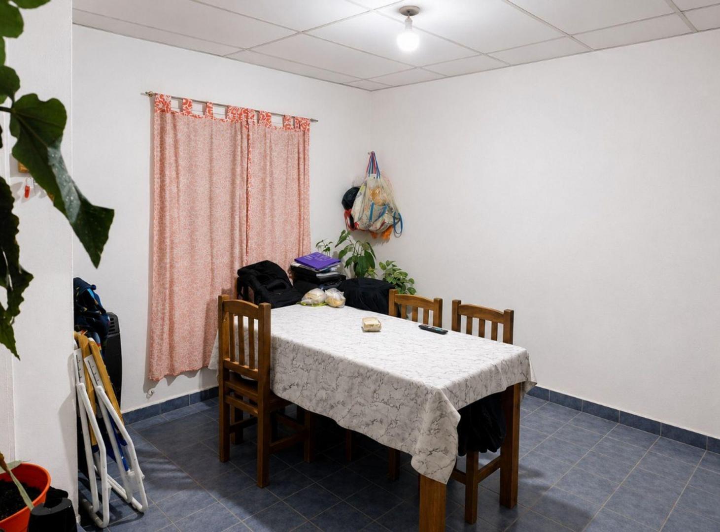 Foto de CASA EN VENTA – CHIMPAY, RÍO NEGRO, imagen 1