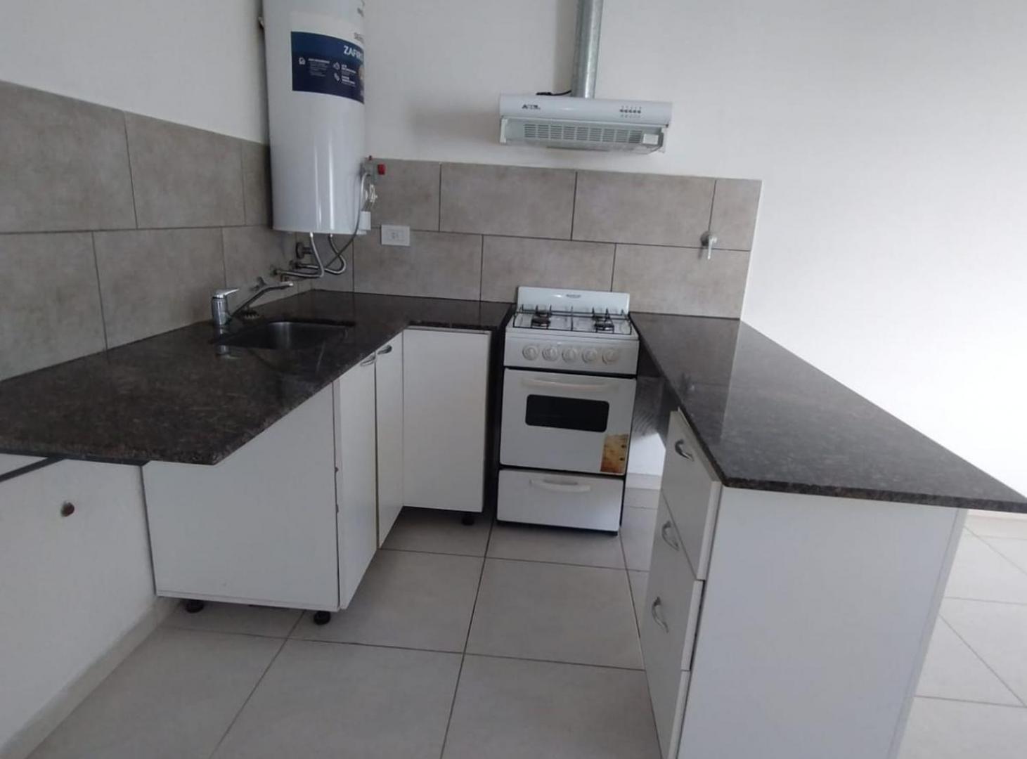 Foto de VENTA DE DEPARTAMENTO PH G. ROCA, imagen 2