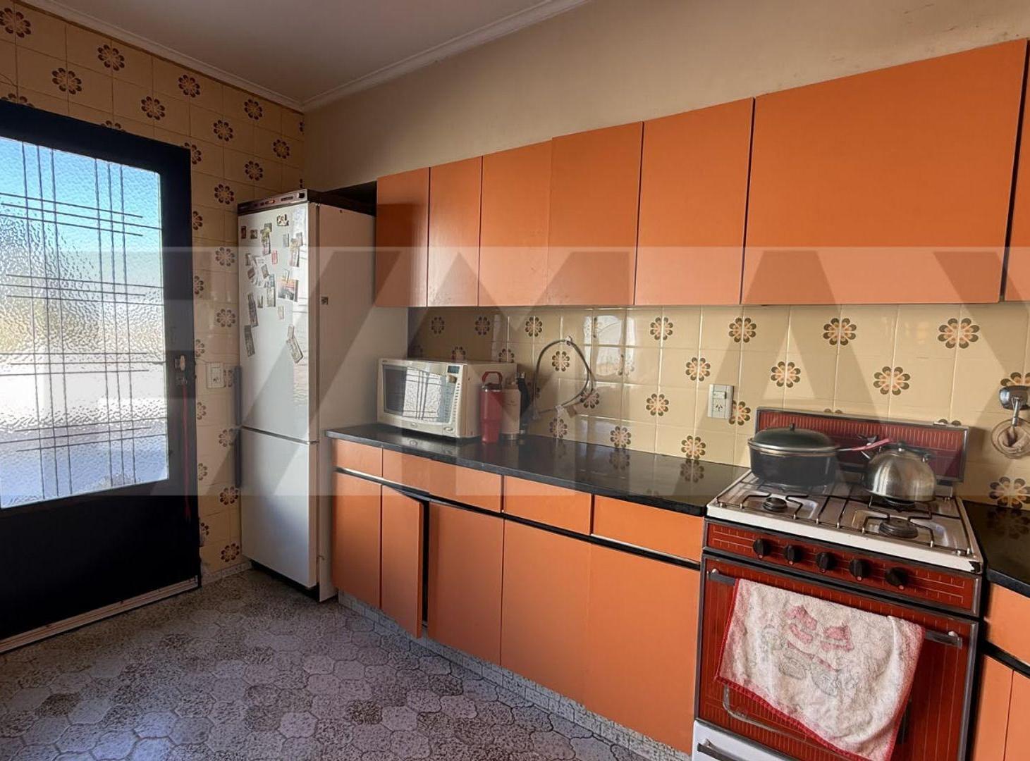 Foto de PROPIEDAD COMERCIAL Y RESIDENCIAL EN CHOELE CHOEL, imagen 3