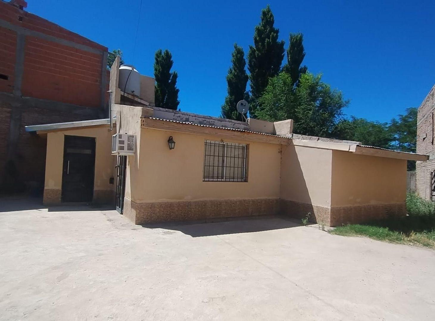 Foto de CASA EN VENTA BARRIO ENTRE AGUAS II, imagen 1