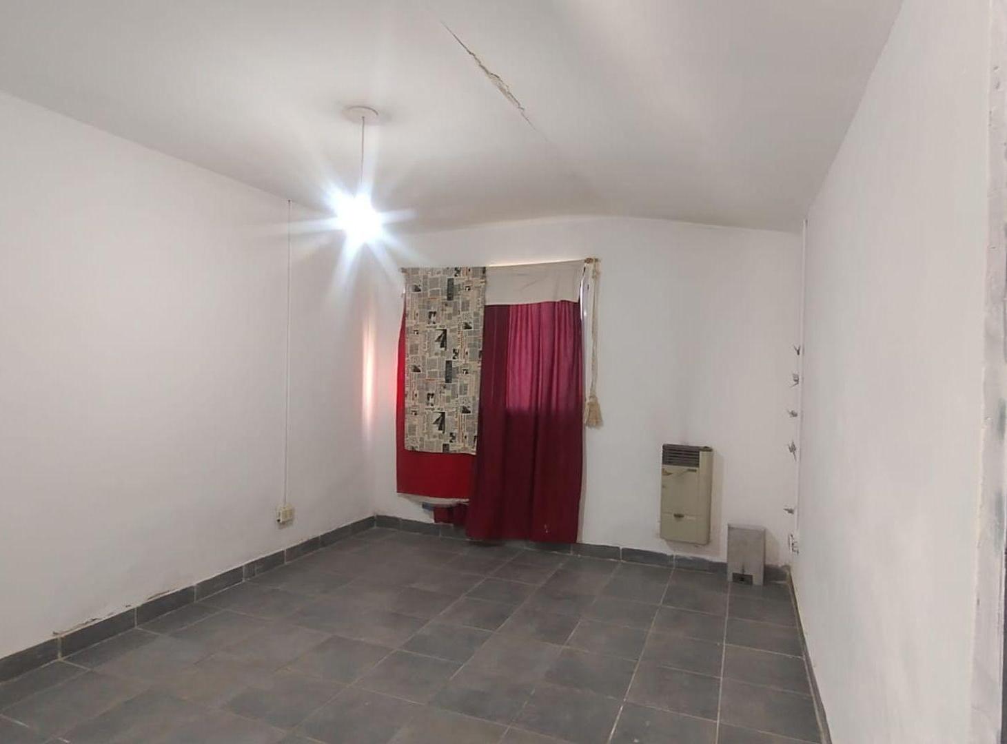 Foto de CASA EN VENTA BARRIO ENTRE AGUAS II, imagen 4