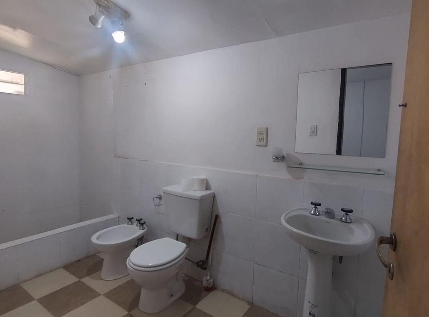 Foto de CASA EN VENTA BARRIO ENTRE AGUAS II, imagen 5