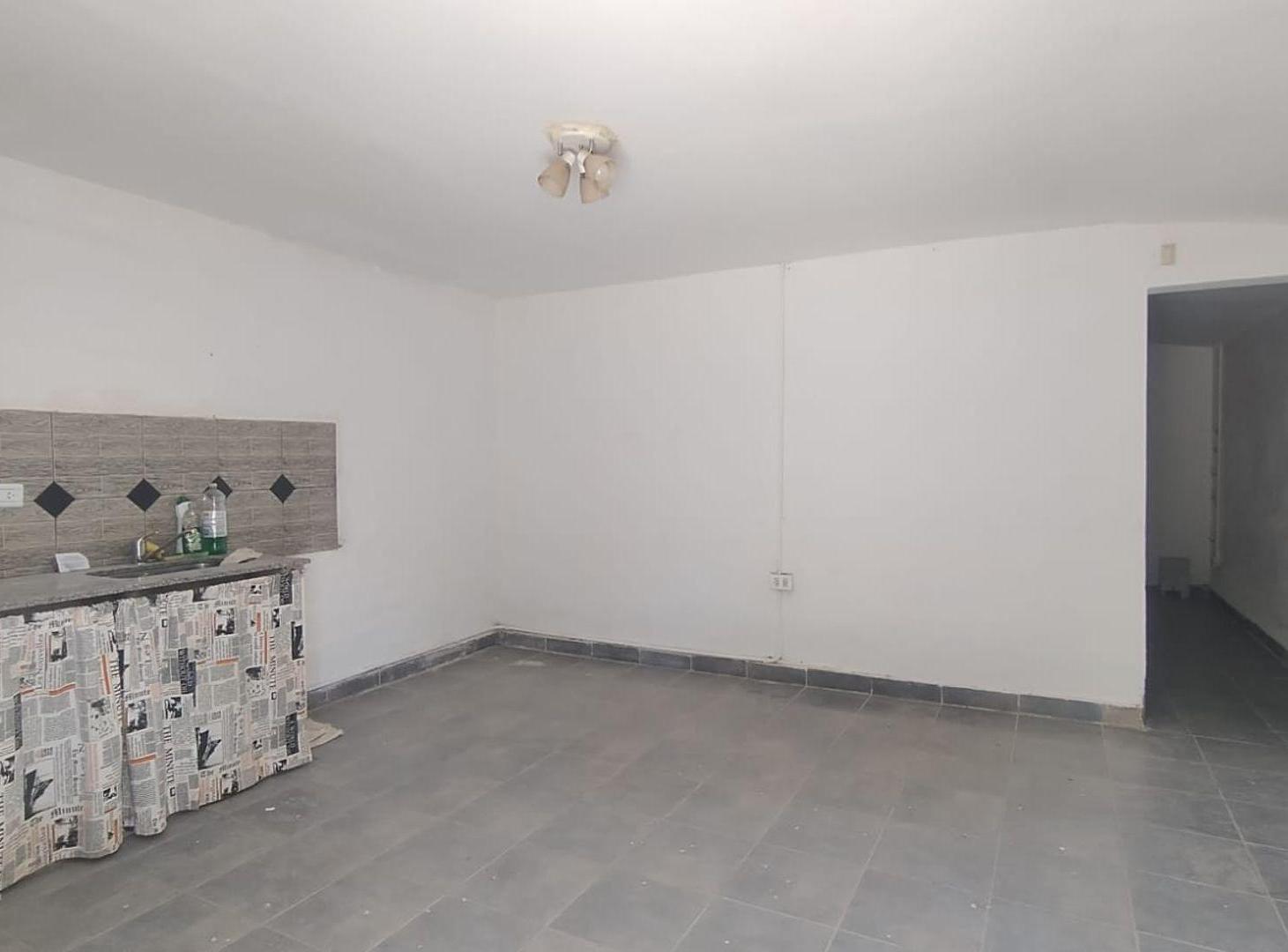 Foto de CASA EN VENTA BARRIO ENTRE AGUAS II, imagen 3