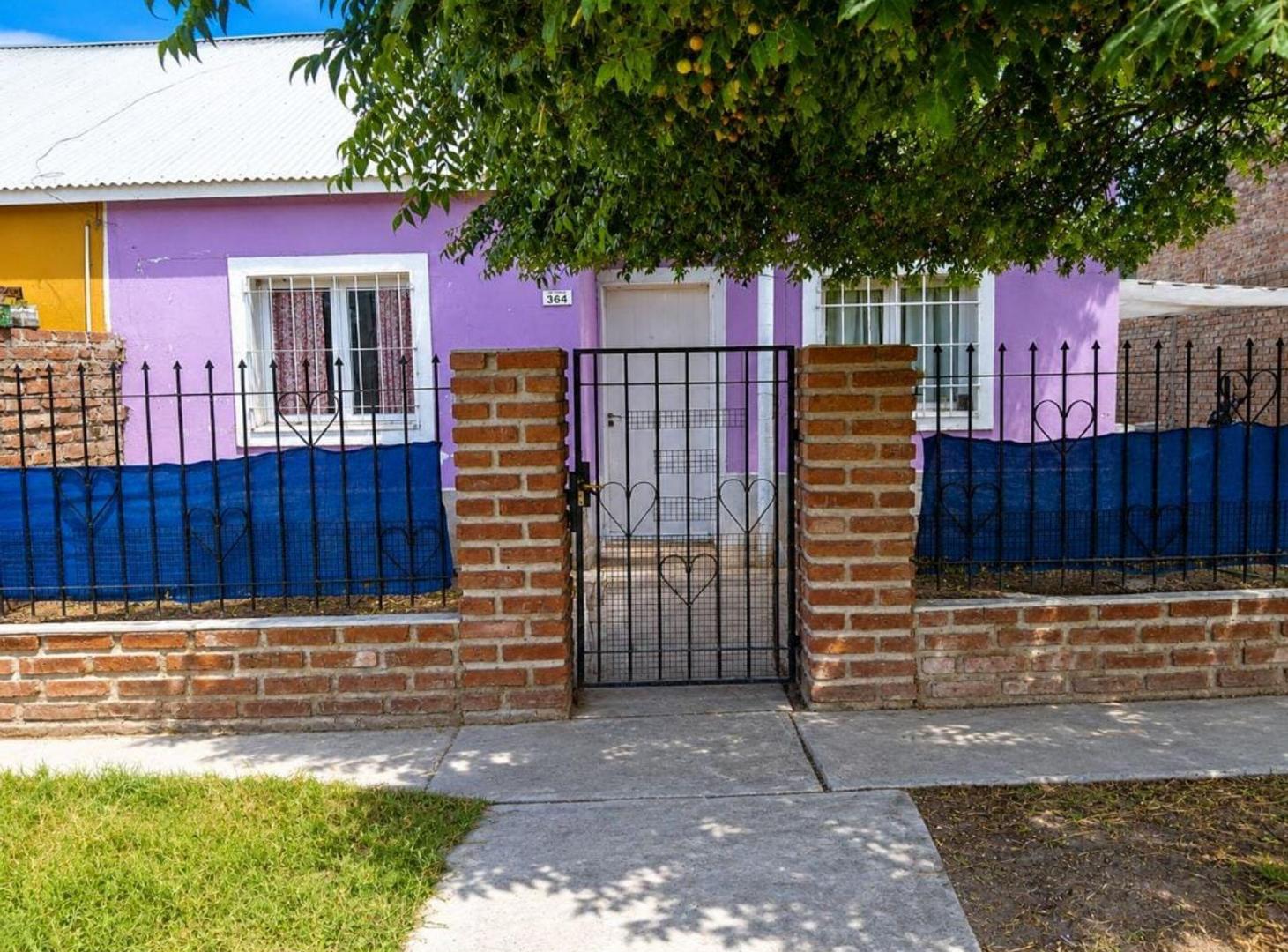 Foto de CASA EN VENTA – CHIMPAY, RÍO NEGRO, imagen 2