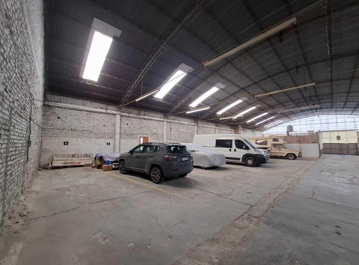 Foto de Galpón 740 mts2 con vivienda Gral. Roca, imagen 5