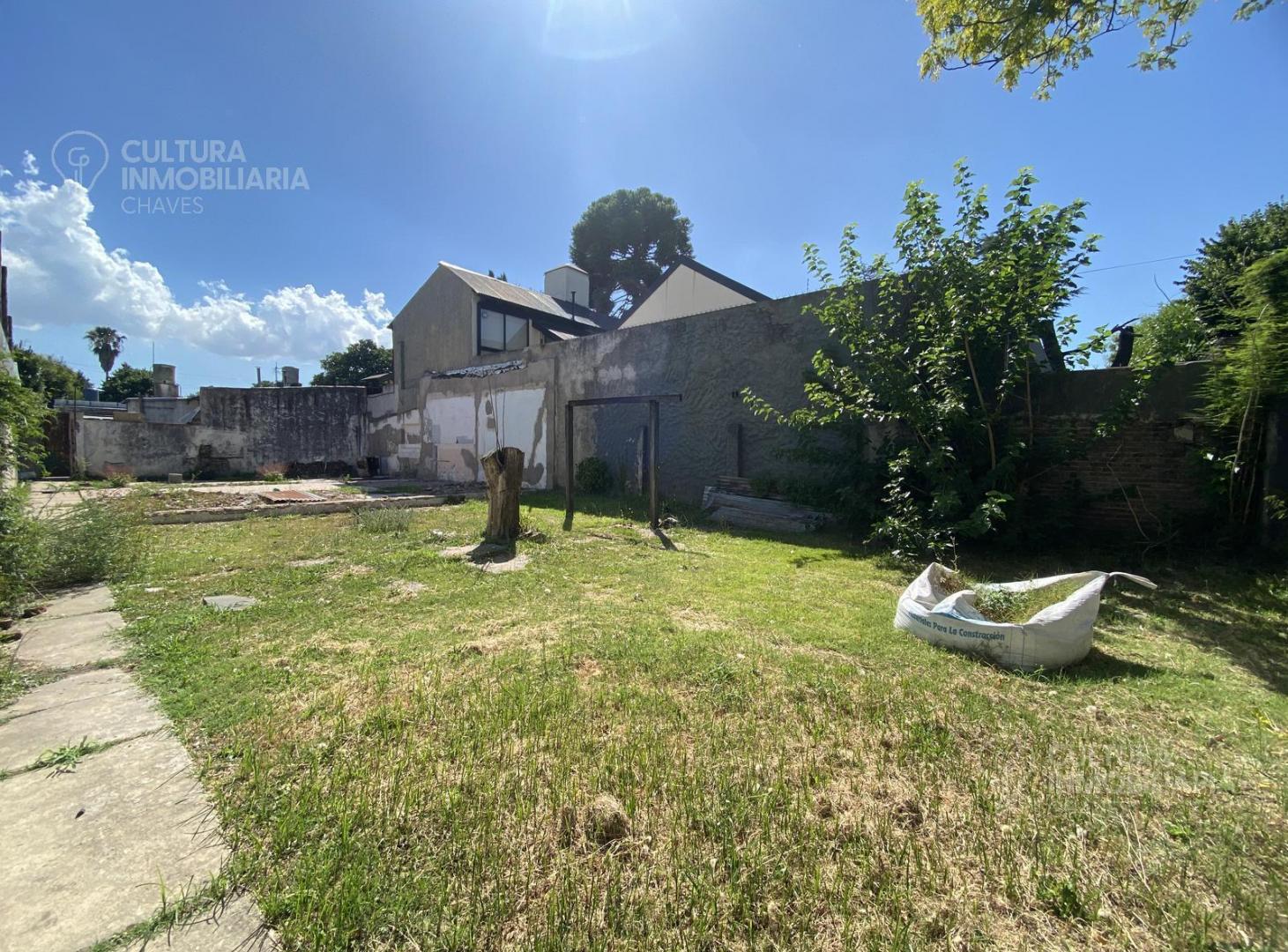 TERRENO VENTA ITUZAINGO CASA A RECICLAR