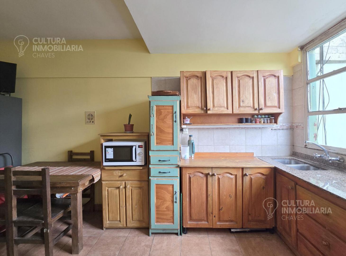 Foto de VENTA DEPARTAMENTO 3 AMB. COCHERA EN HAEDO APTO CREDITO, imagen 5
