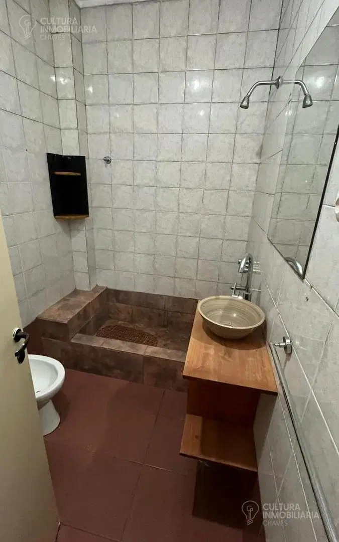 ALQUIER Departamento dos ambientes con lavadero  en Lomas Del Mirador y 4