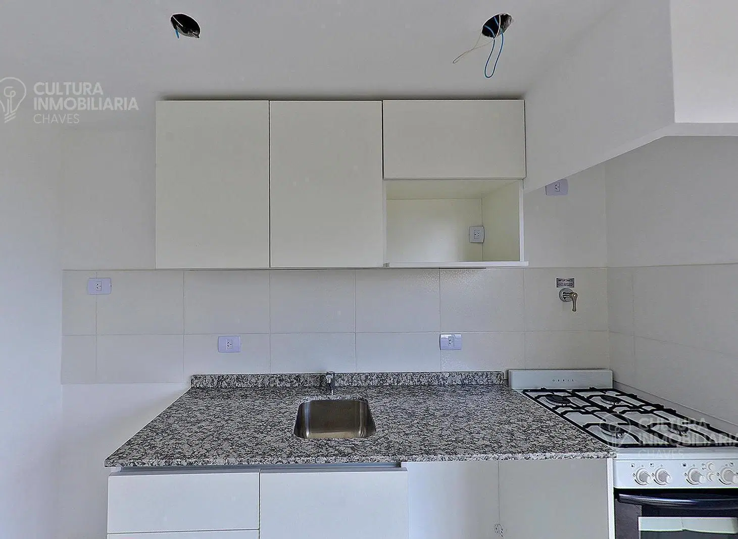 VENTA DEPARTAMENTO MONOAMBIENTE EN ITUZAINGO SUR 2