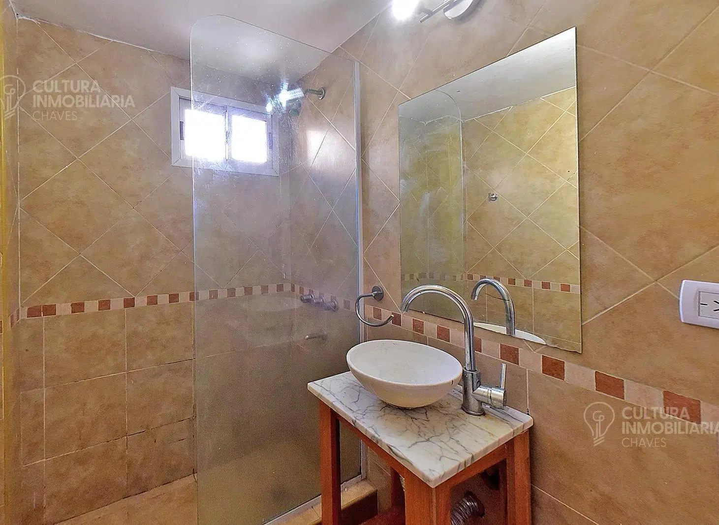 ALQUILER DEPARTAMENTO 2 AMB. EN MORON CON COCHERA 4