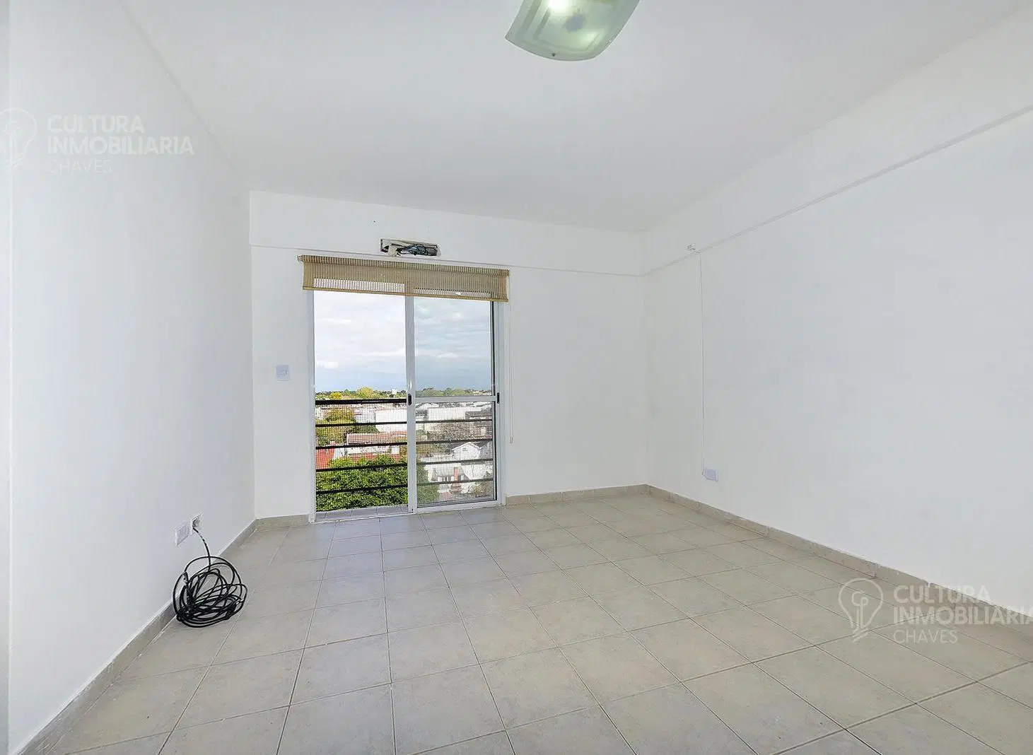 ALQUILER DEPARTAMENTO 2 AMB. EN MORON CON COCHERA 2