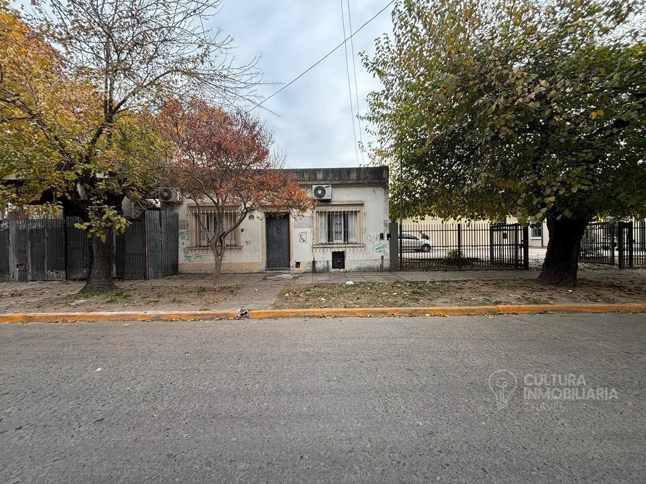 Venta Casa Lote Propio 3 ambientes Living Amplio Merlo Centro Oportunidad 3