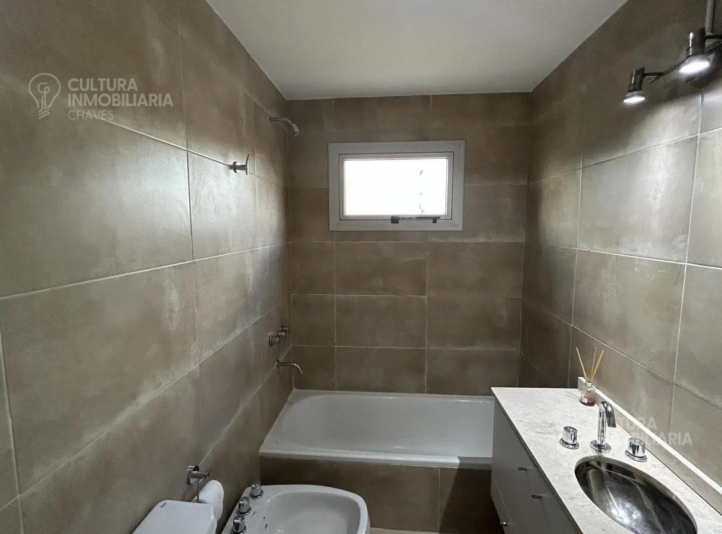 ALQUILER DEPARTAMENTO HAEDO 2 AMBIENTES CON BALCON 4