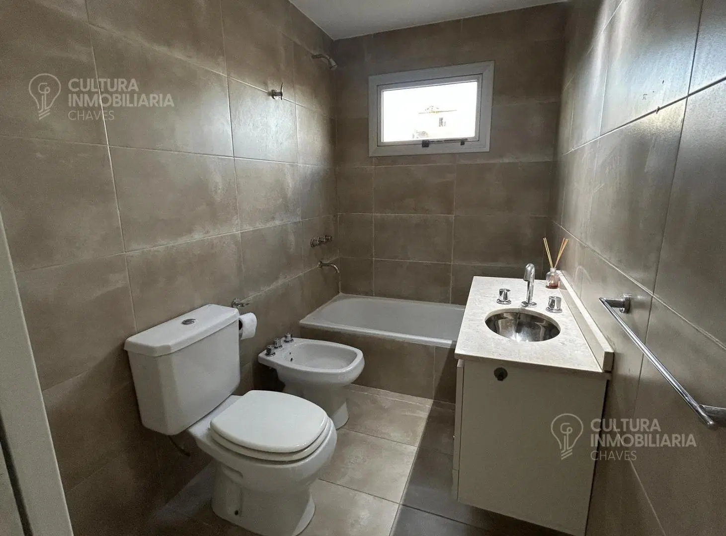 ALQUILER DEPARTAMENTO HAEDO 2 AMBIENTES CON BALCON 2