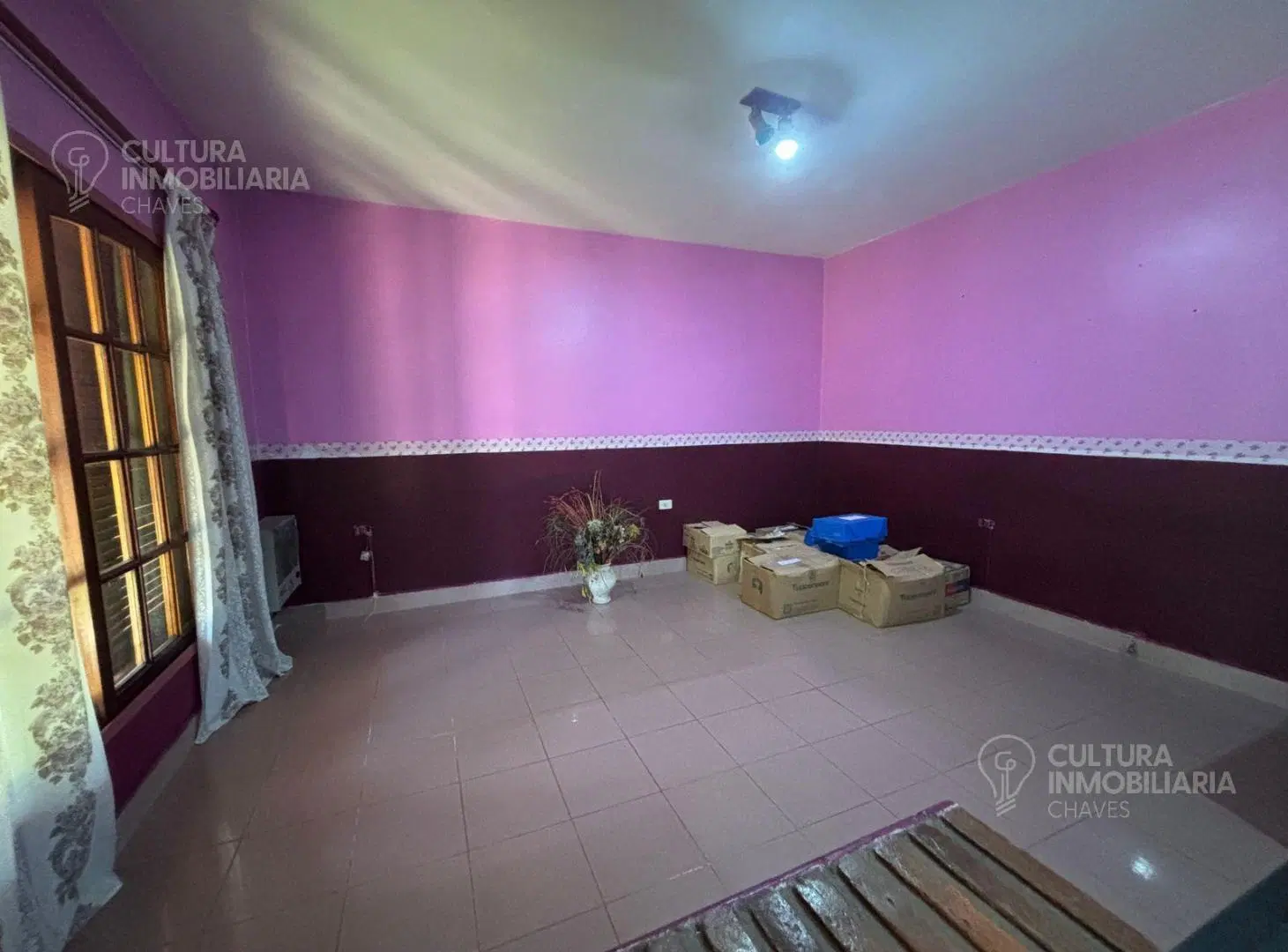 VENTA CHALET  5 AMBIENTES GONZALEZ CATAN CON PARQUE Y COCHERA FINACIA 2