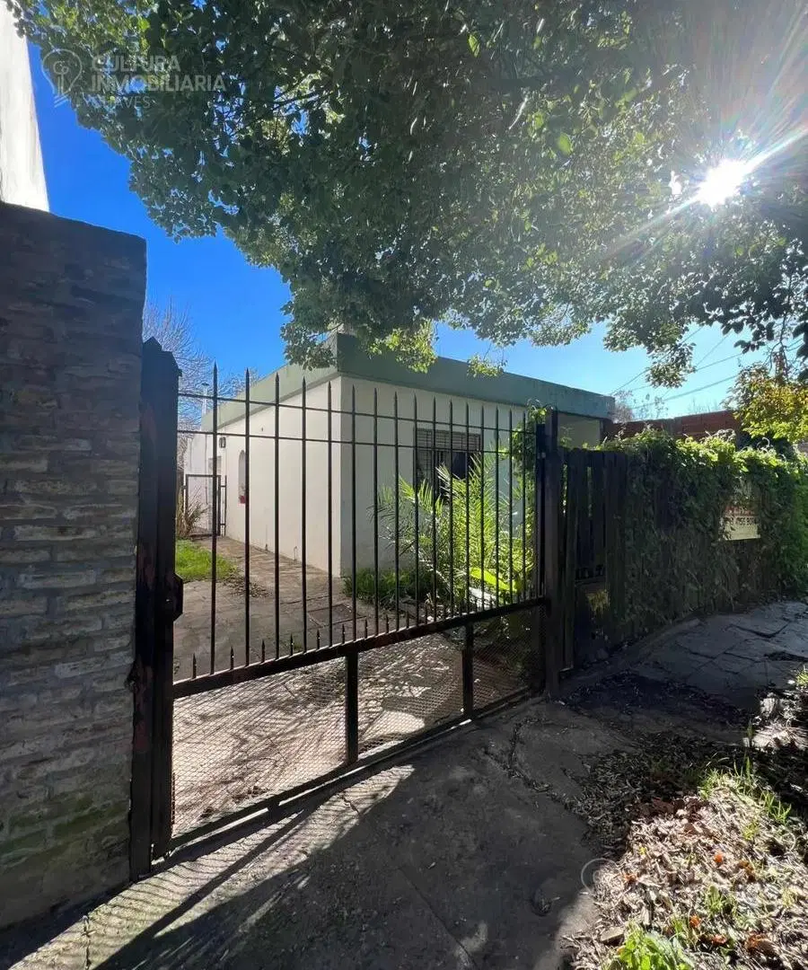 VENTA CASA 3 AMBIENTES CON PARQUE RANELAGH 2