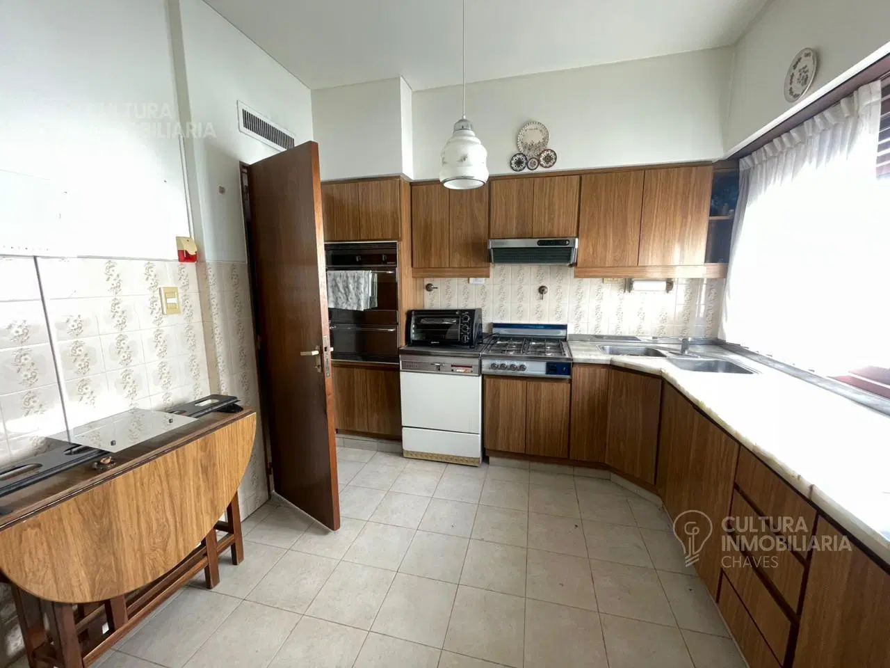 VENTA DEPARTAMENTO PISO RAMOS MEJIA 5 AMBIENTES PARRILLA COCHERAS 5