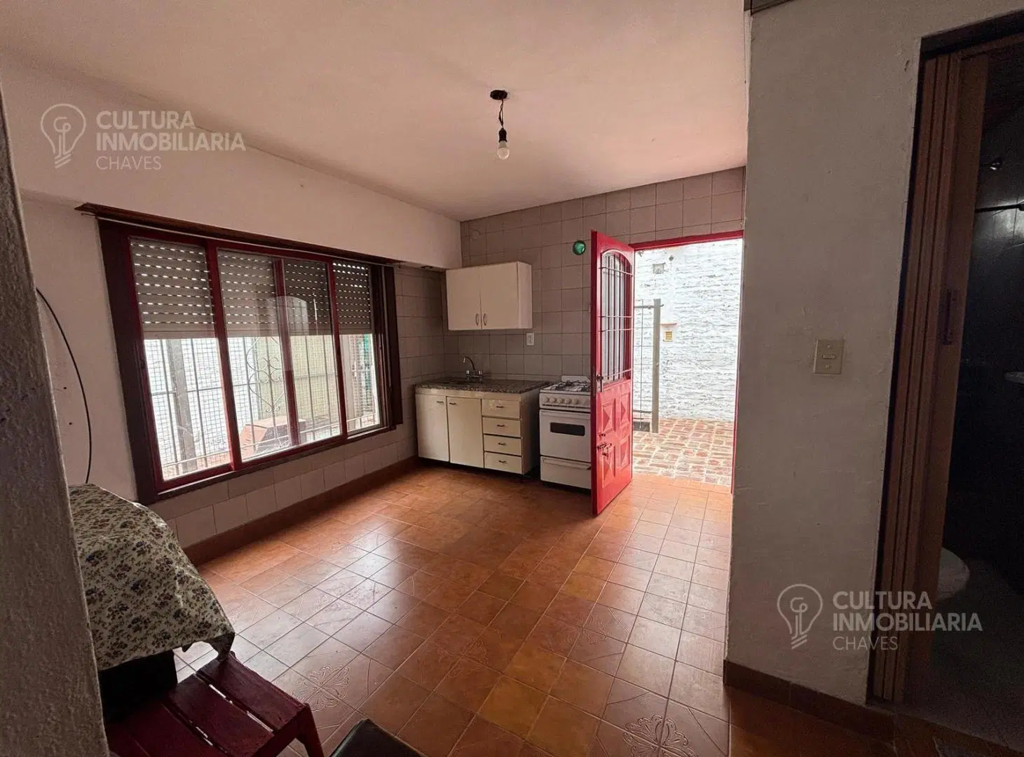 ALQUILER PH MONOAMBIENTE 45 METROS CON COCHERA TESEI 5