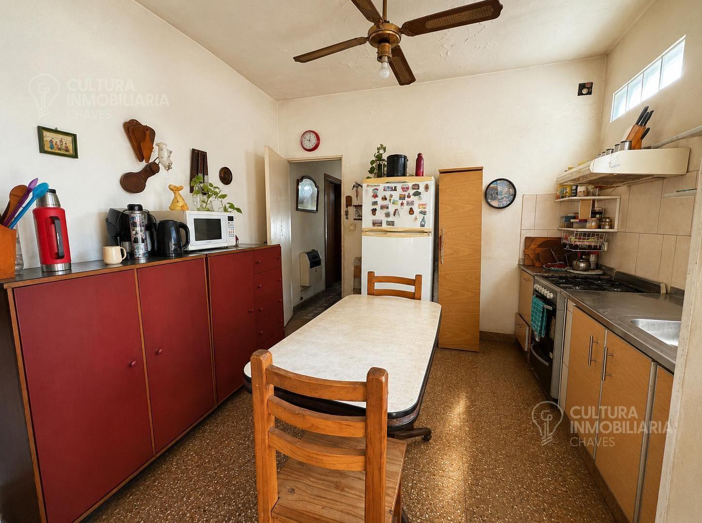 Foto de VENTA CASA HURLINGHAM 5 AMBIENTES PATIO Y COCHERA, imagen 3