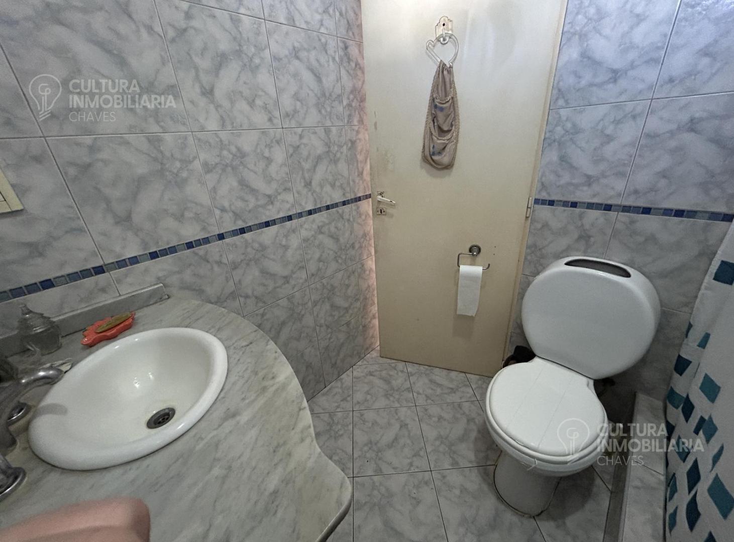 Foto de VENTA CASA HURLINGHAM 5 AMBIENTES PATIO Y COCHERA, imagen 5