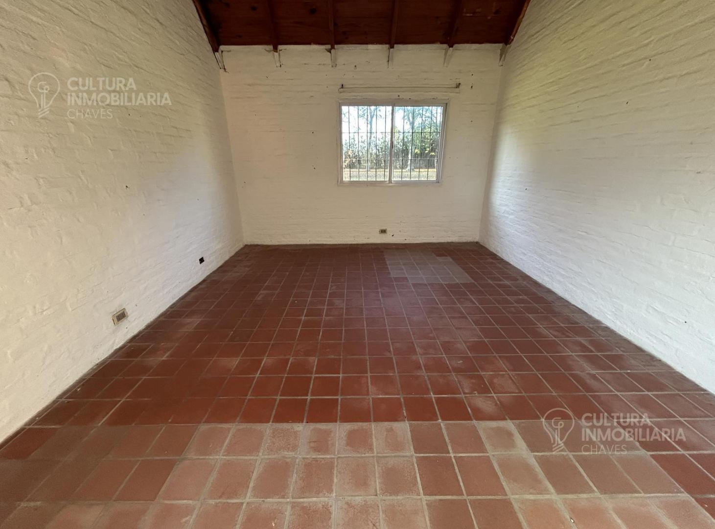 Foto de VENTA GRAN TERRENO EN EXALTACION DE LA CRUZ VIVIENDAS, PILETA Y LAGUNA, imagen 5