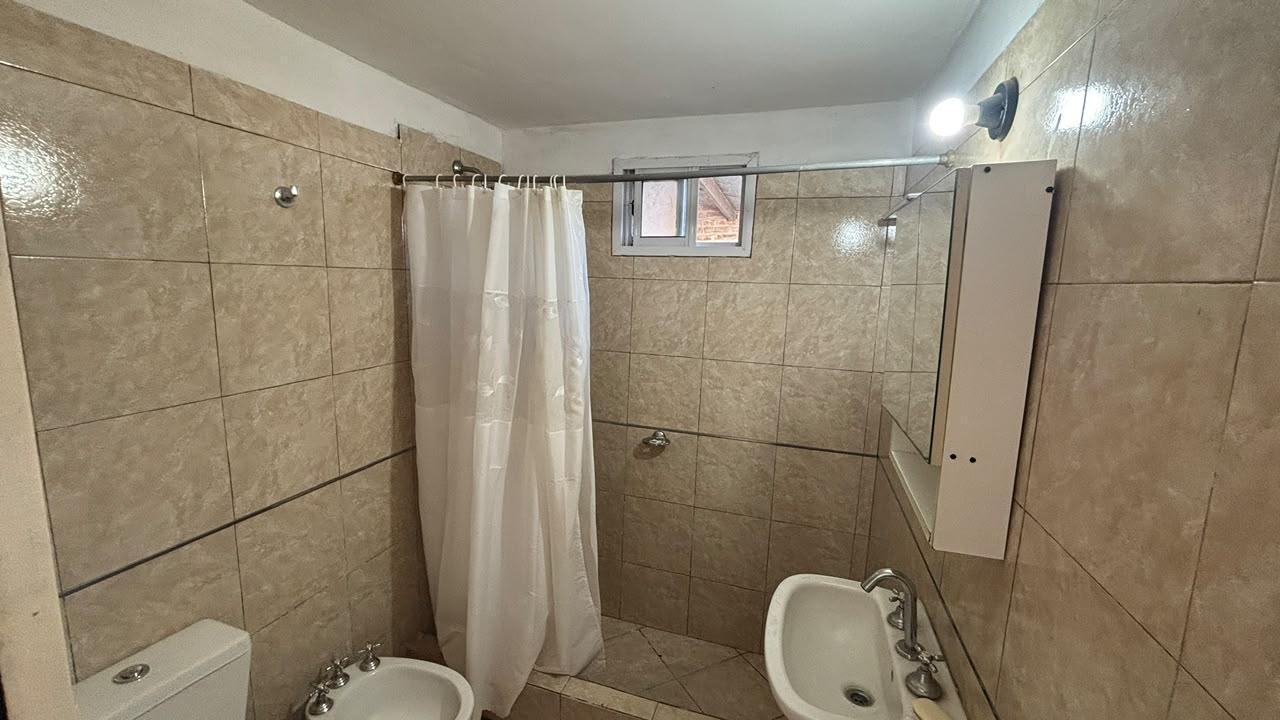 Foto de VENTA MULTIFAMILIAR EN GENERAL RODRÍGUEZ CASAS EN MISMO LOTE MAS, imagen 4