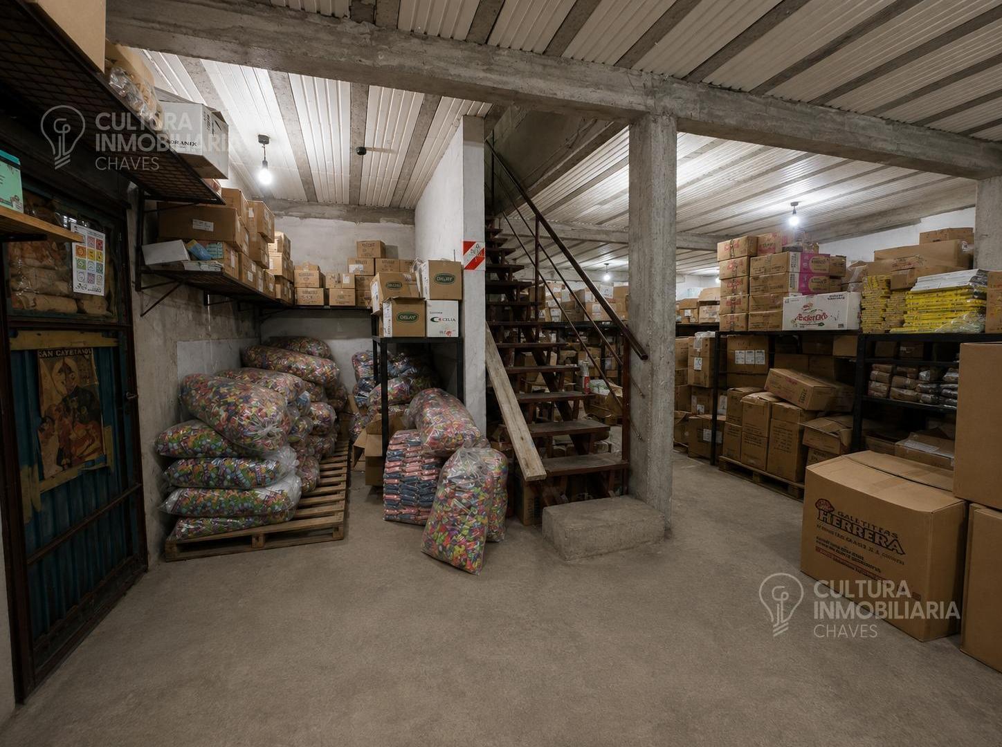 Foto de venta Deposito/galpon en Gregorio De Laferrere 2 plantas 362 mtrs 2, imagen 3