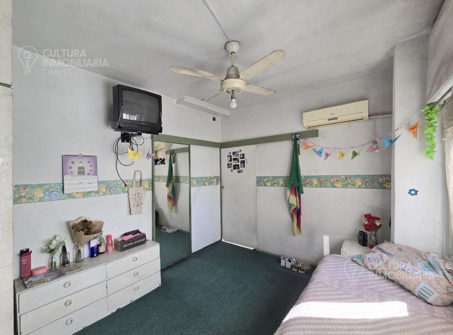 Foto de VENTA CASA MULTIFAMILIAR CON GALPON HAEDO NORTE, imagen 3