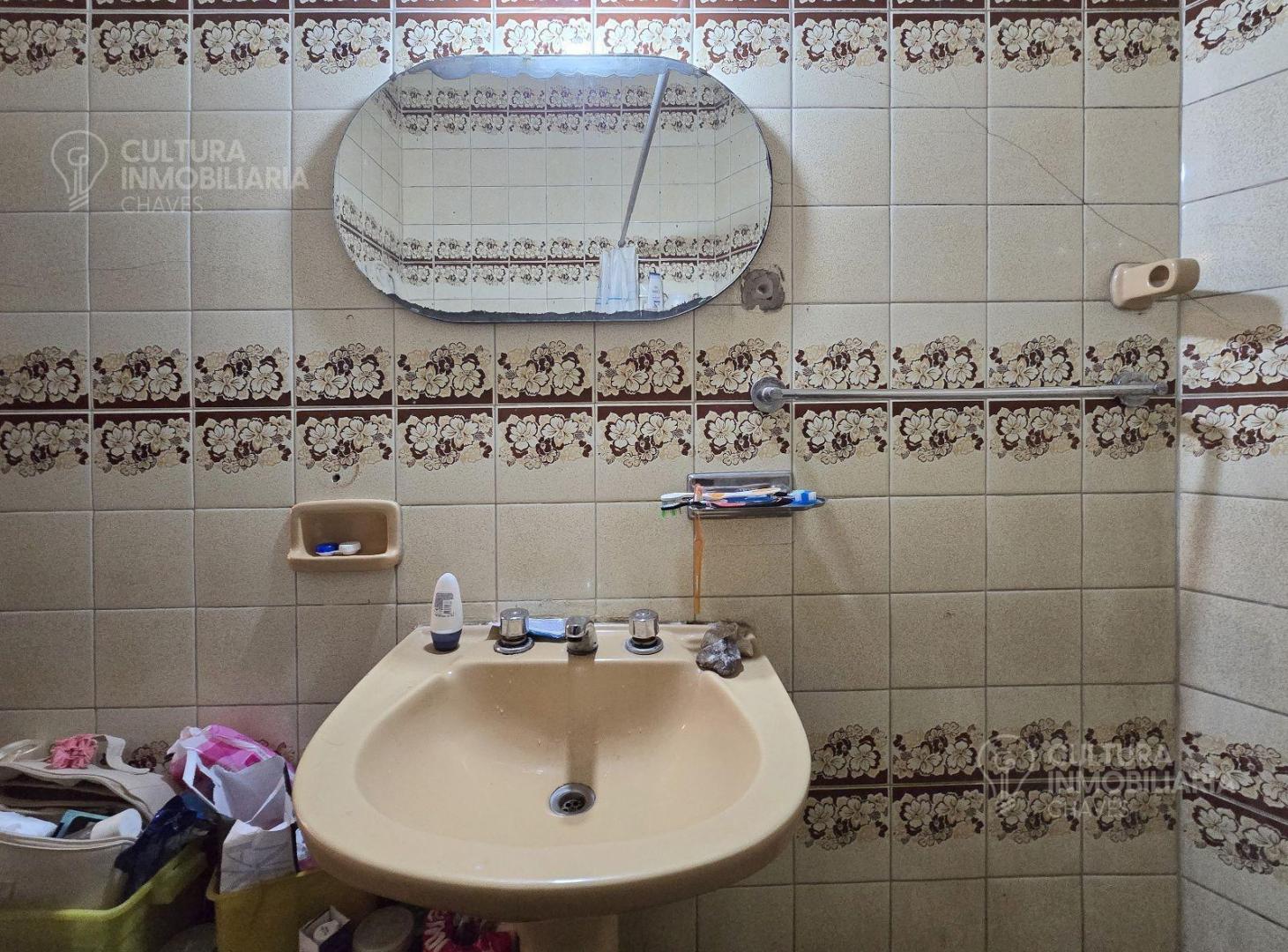 Foto de VENTA CASA MULTIFAMILIAR CON GALPON HAEDO NORTE, imagen 2