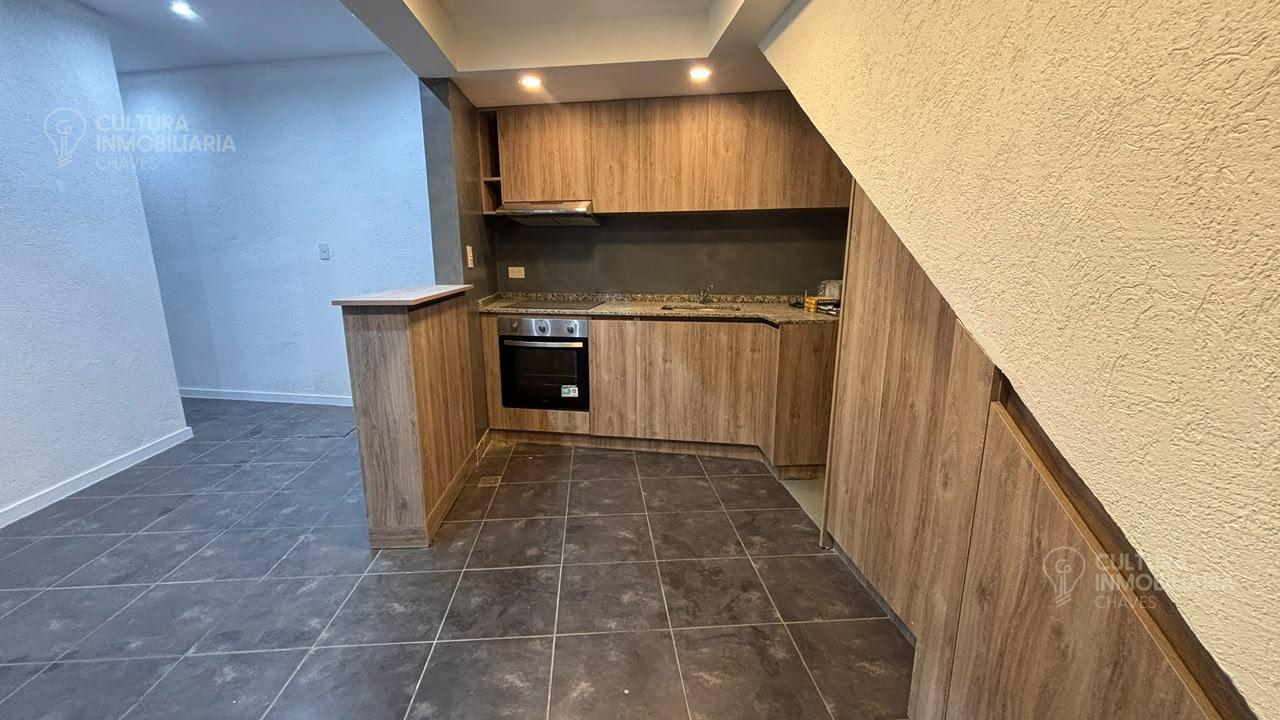 Foto de VENTA PH 2 AMBIENTES PLANTA BAJA VILLA SARMIENTO CON PATIO REFACIONADO, imagen 1
