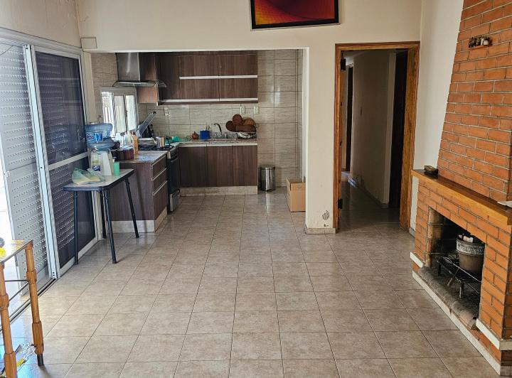 VENDO EXCELENTE CASA, EQUIPADA COMPLETA 3