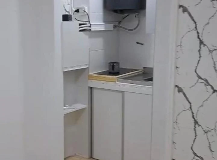 Alquilo departamento en Calle Patricias Mendocinas a 40m de Calle Colón, Ciudad 1