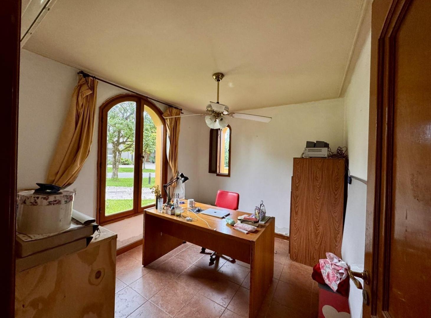 Foto de Casa en Venta, Country Marcos Paz, Terreno 1.800 m2, imagen 2