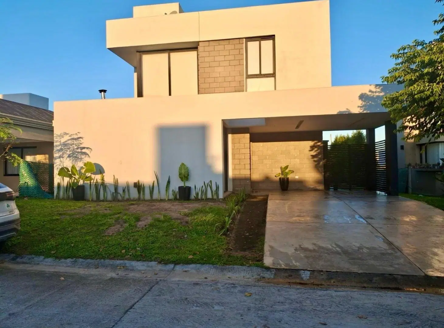 Casa en Venta, Alto Verde 3, tres dormitorios más dependencia 2