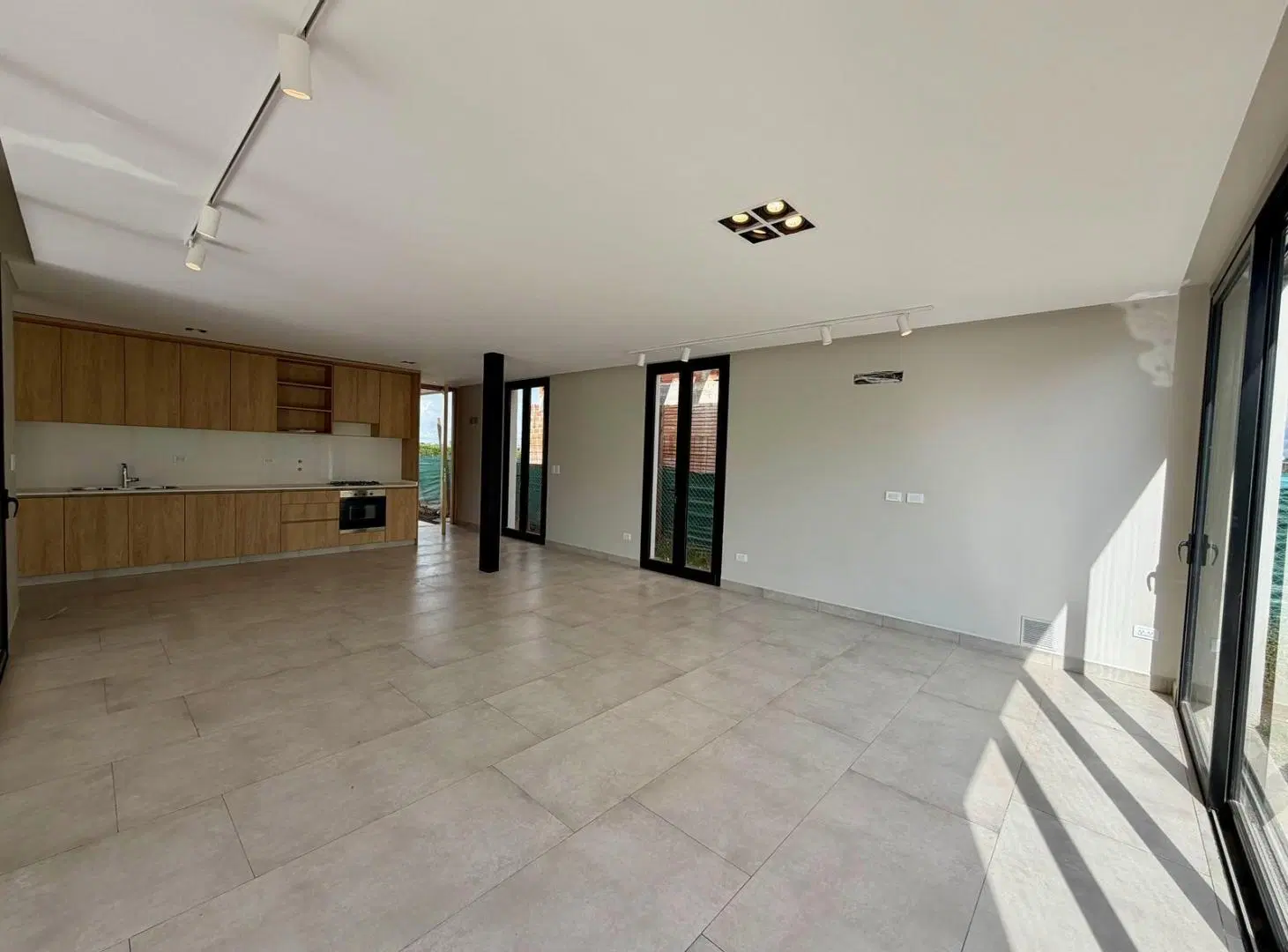 Casa en Venta en Country The Point 4