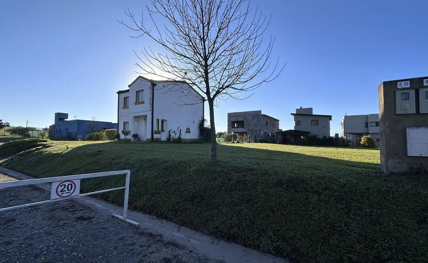 Terreno central en Country Labradores 4