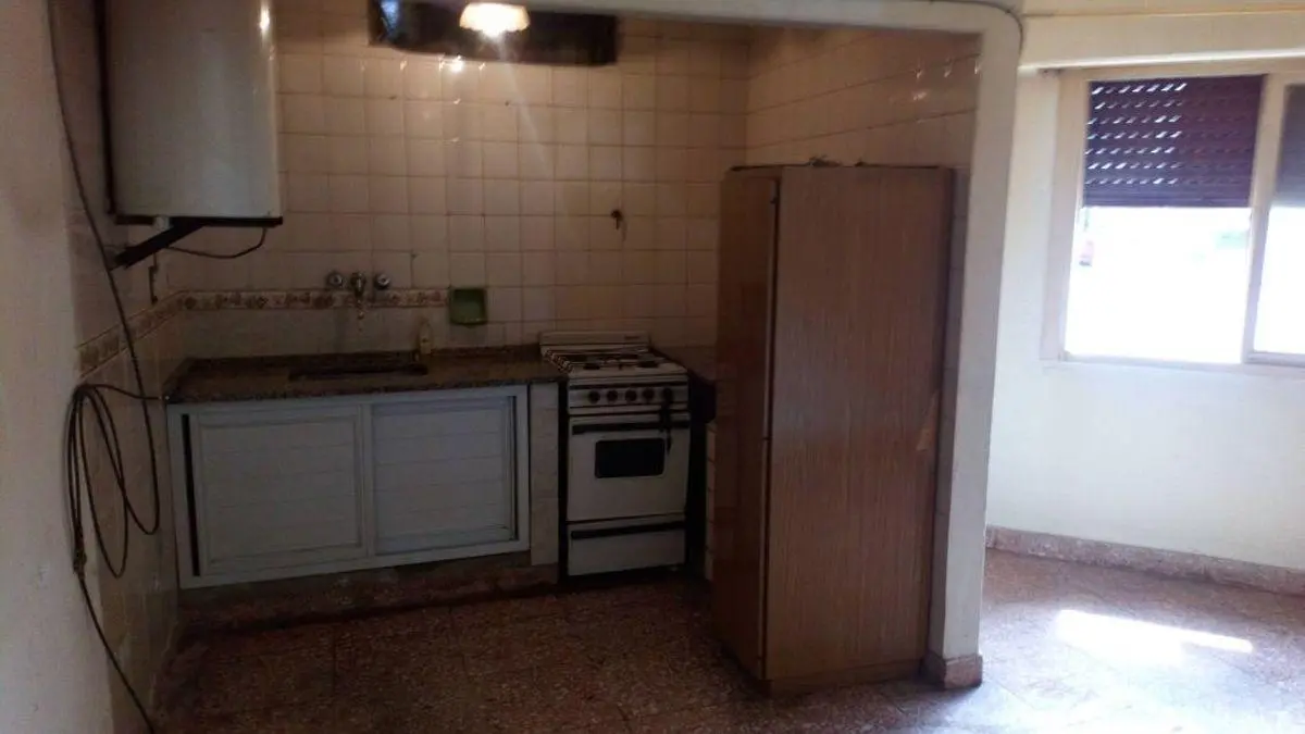 2 AMBIENTES - BUENA UBICACIÓN- APTO CREDITO 1